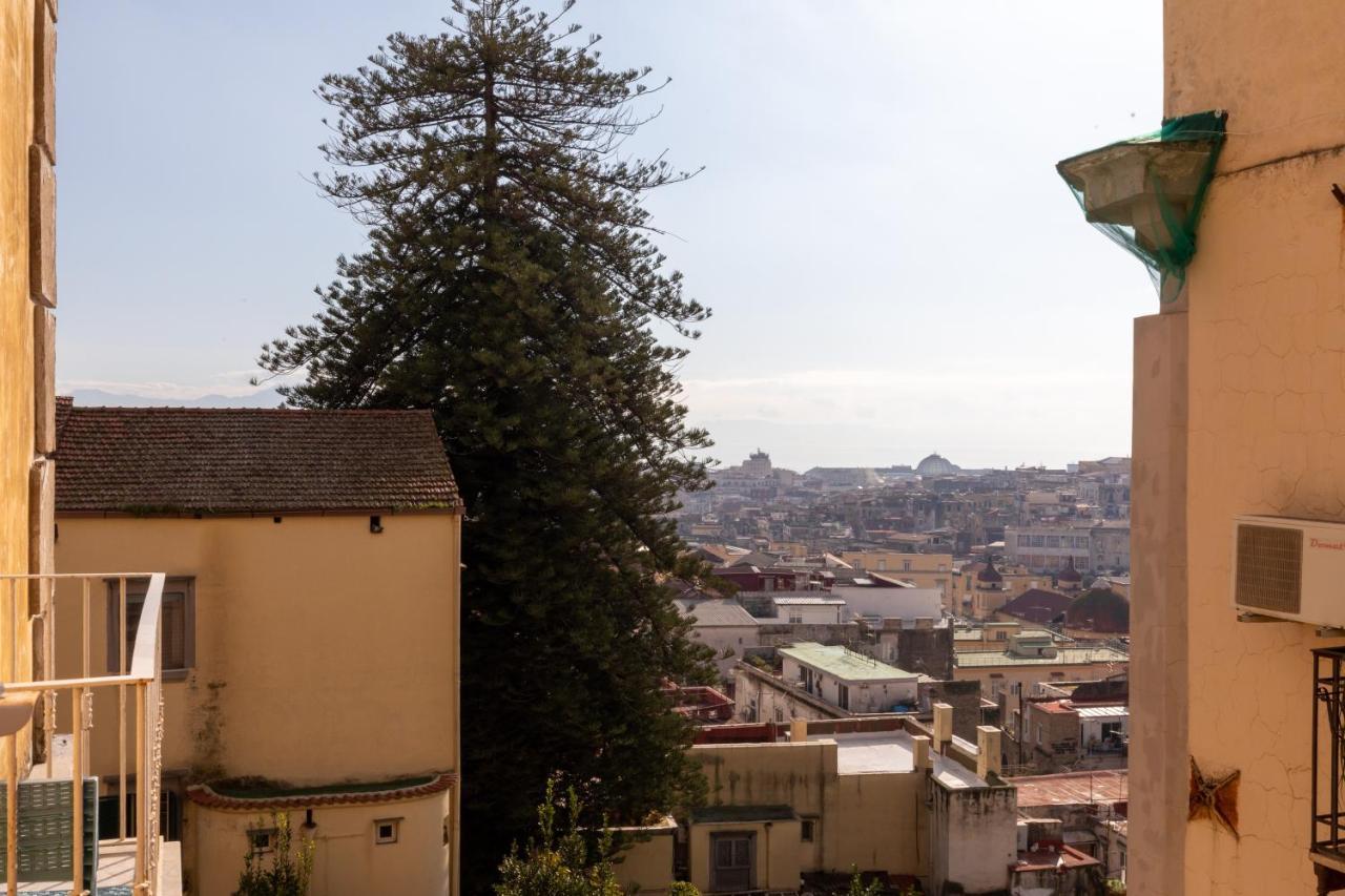 Apartment With Sea View With 2 Lifts Above Montesanto! Napoli Esterno foto