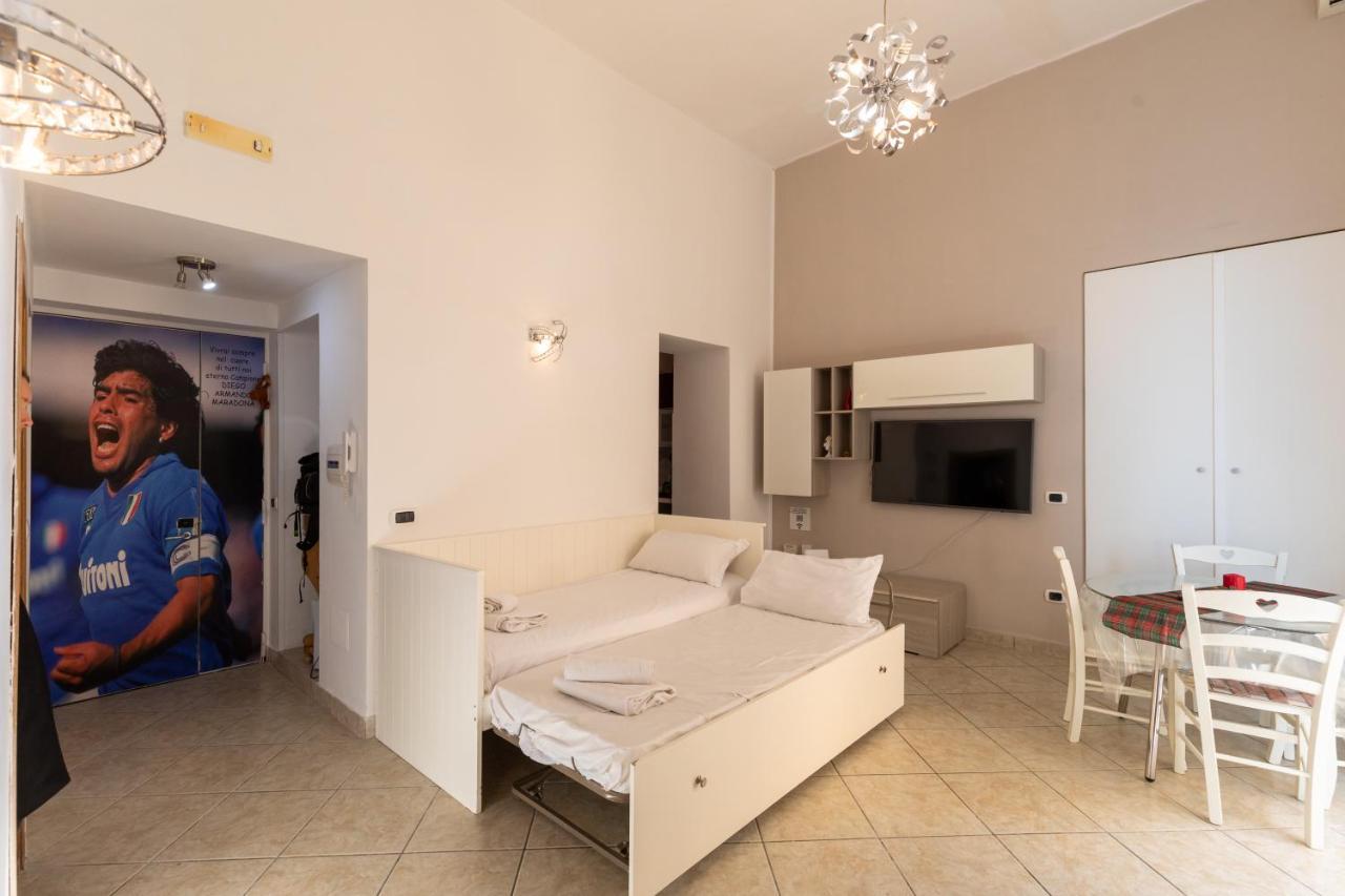 Apartment With Sea View With 2 Lifts Above Montesanto! Napoli Esterno foto