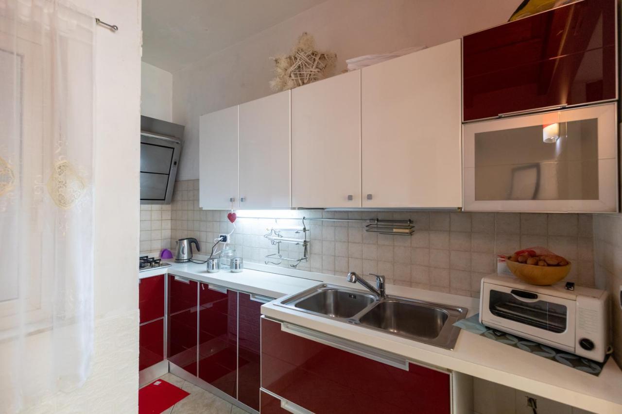 Apartment With Sea View With 2 Lifts Above Montesanto! Napoli Esterno foto