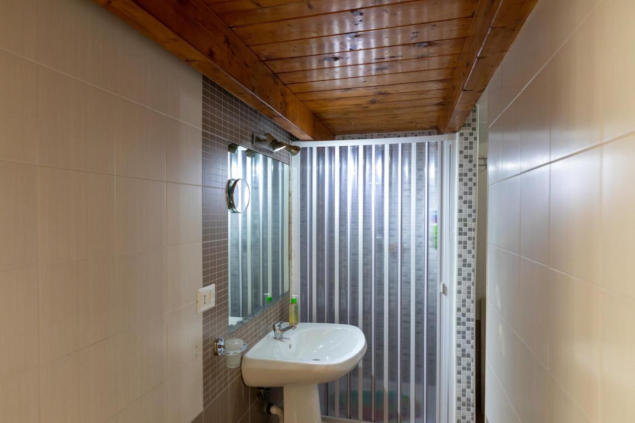 Apartment With Sea View With 2 Lifts Above Montesanto! Napoli Esterno foto